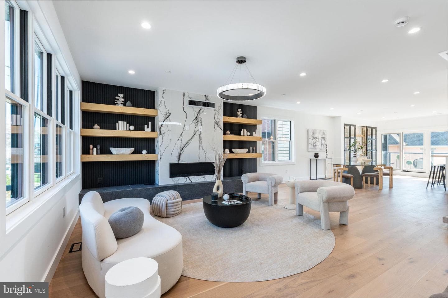 112 Righter Street photo 5