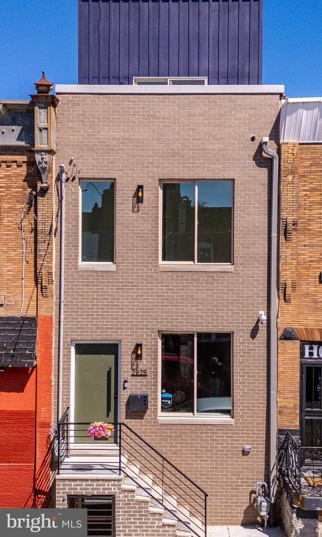 2925 W Master Street, Philadelphia