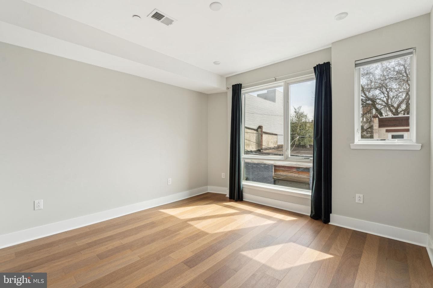1530 N Marston Street photo 12
