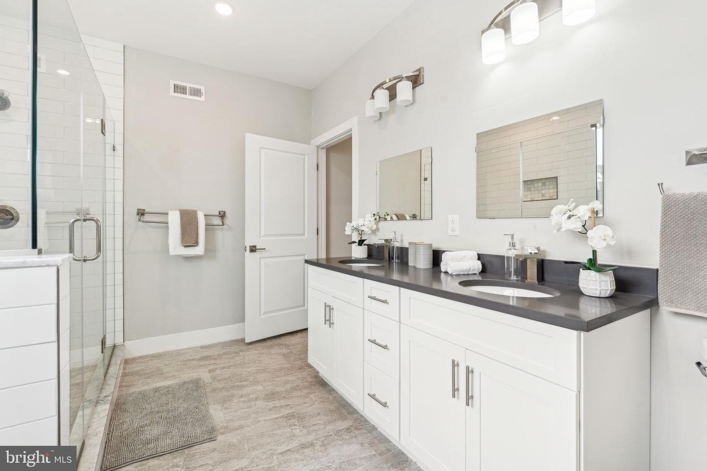 1530 N Marston Street photo 24