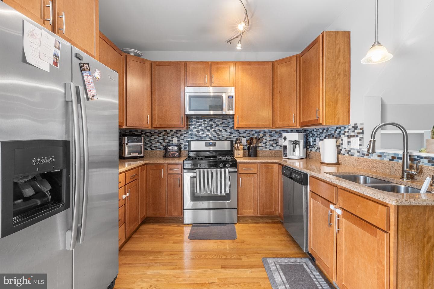 339 Delmar Street photo 12