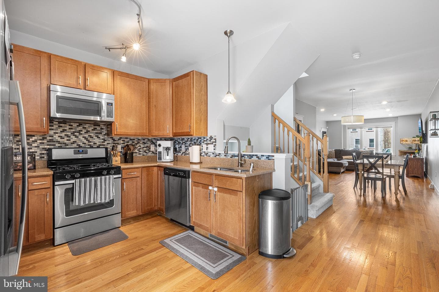 339 Delmar Street photo 13