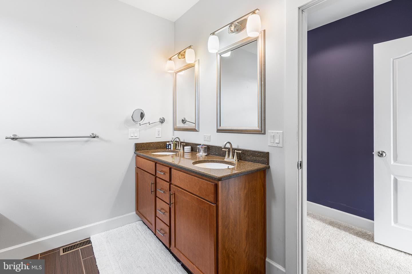 339 Delmar Street photo 29