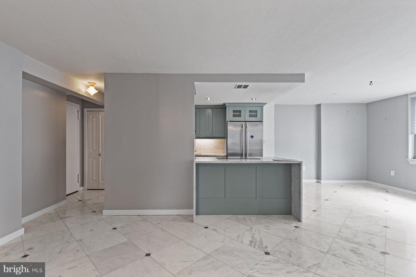 1919 Chestnut Street #718 photo 1