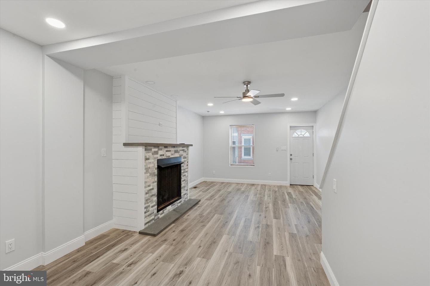 408 Durfor Street photo 3
