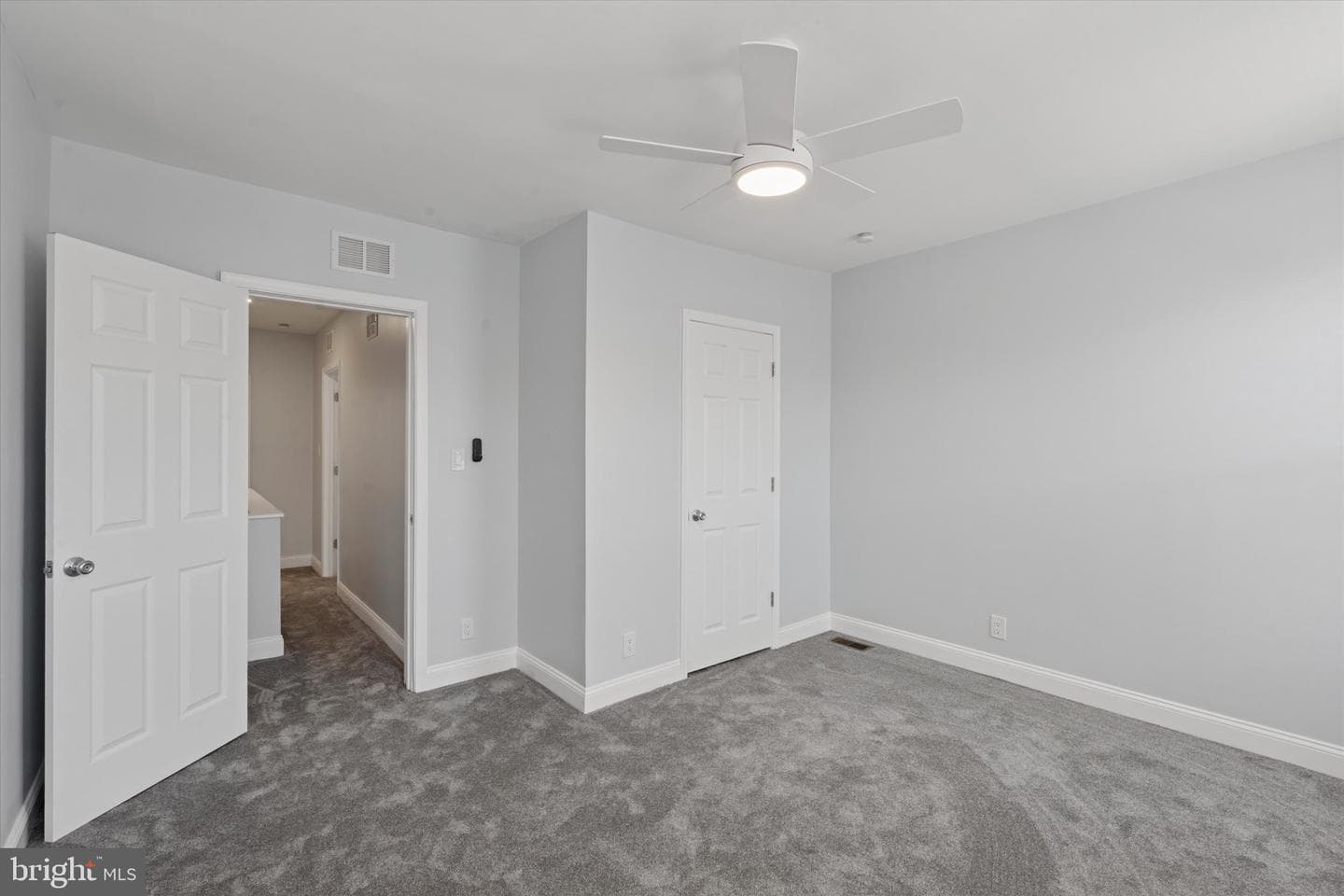 408 Durfor Street photo 9