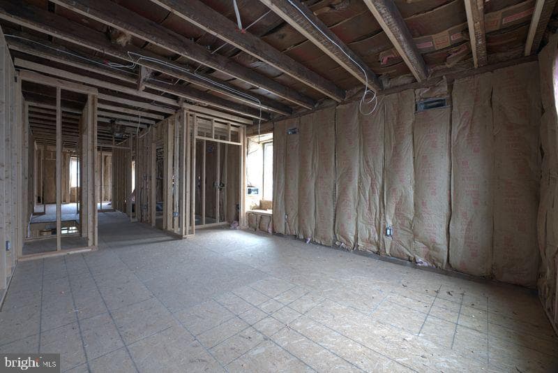 83 W. Sharpnack photo 25