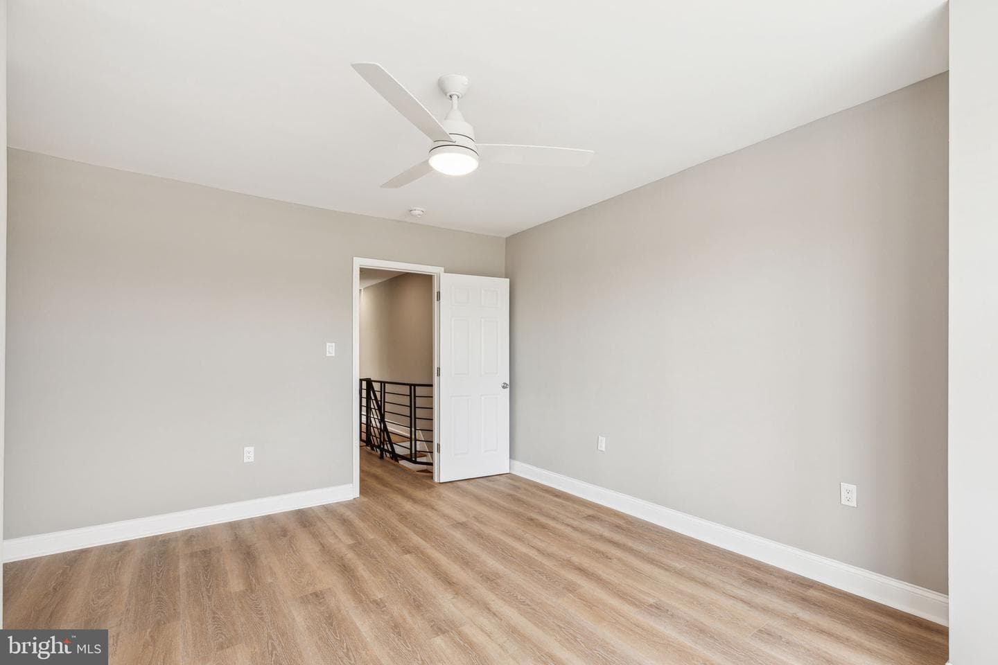 2954 Cedar Street photo 21