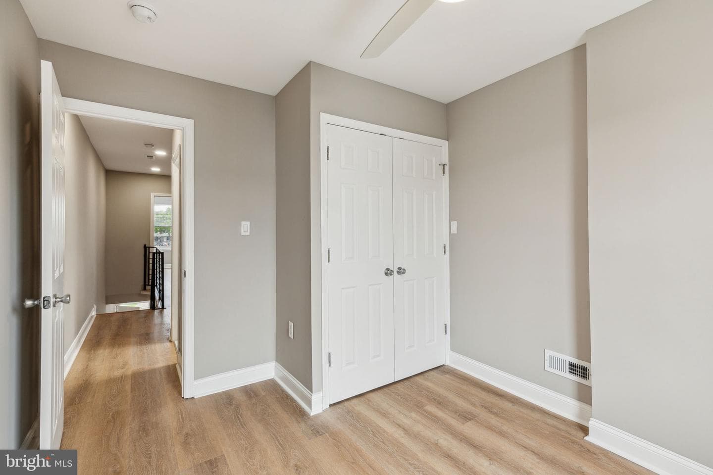 2954 Cedar Street photo 23