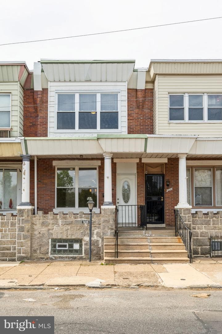 2954 Cedar Street photo 4