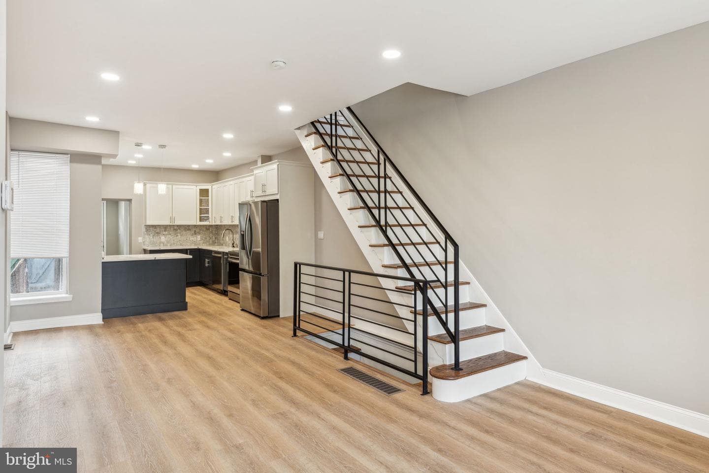 2954 Cedar Street photo 8