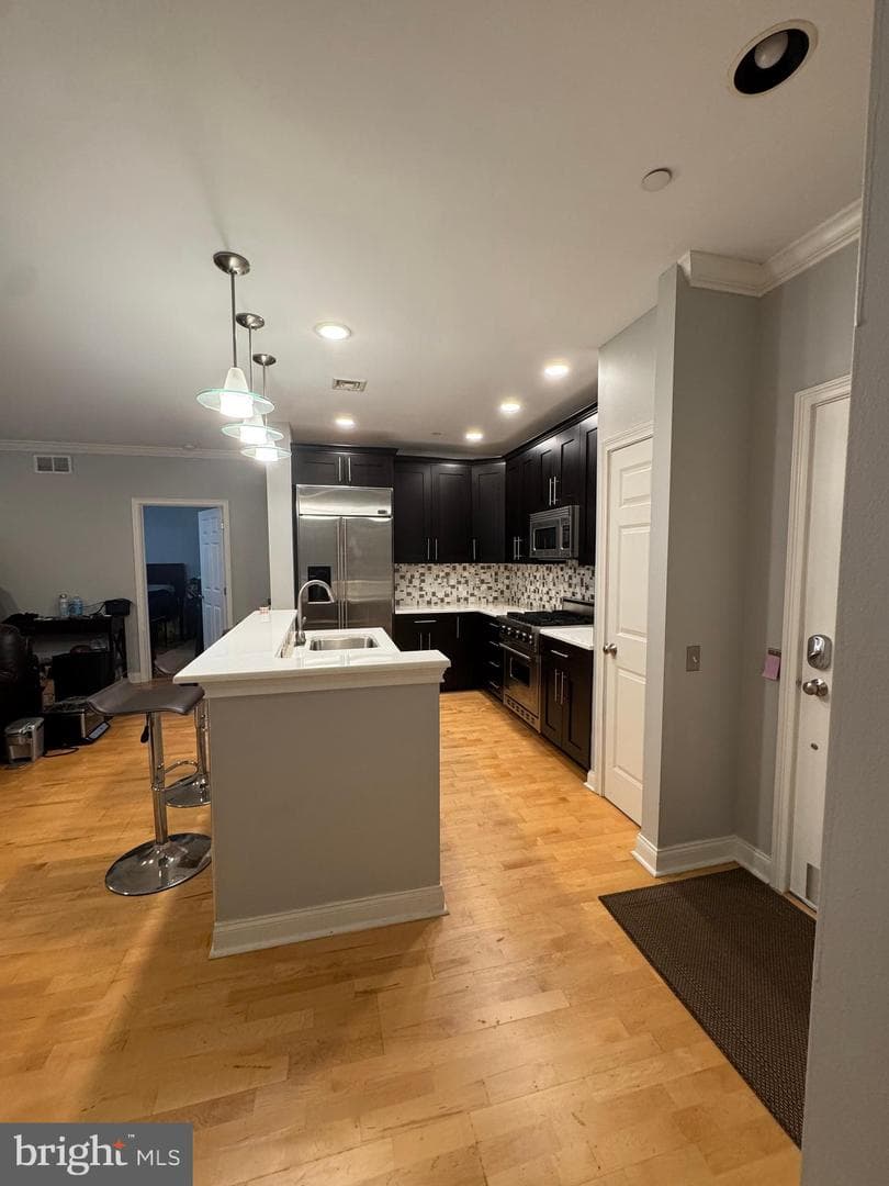 500 Admirals Way #101 photo 11