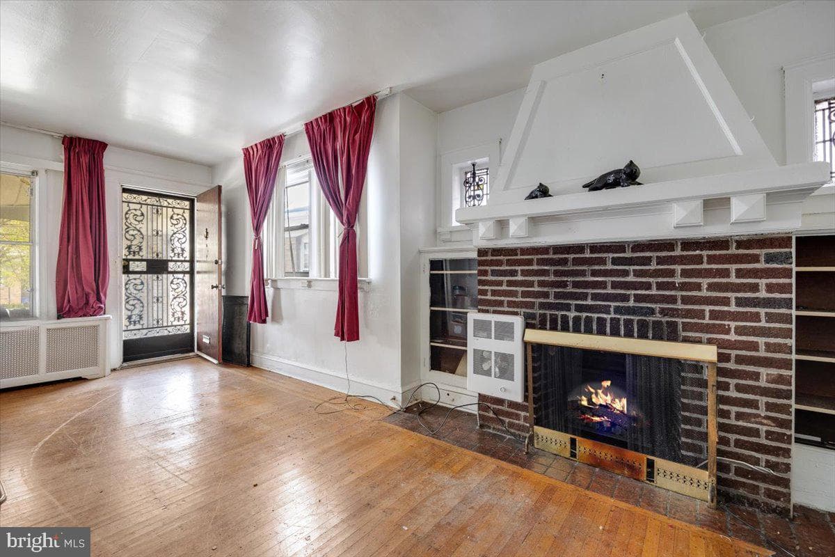 6124 Washington Avenue photo 4