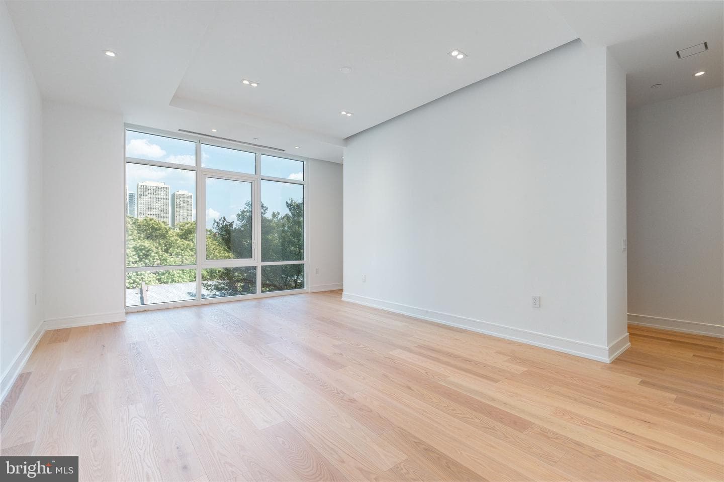 223 S 6th Street #601 photo 50