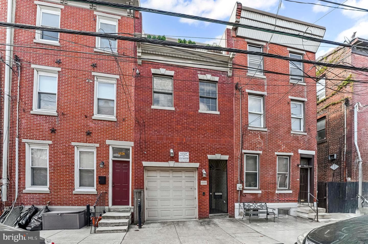1530 Bainbridge Street photo 37