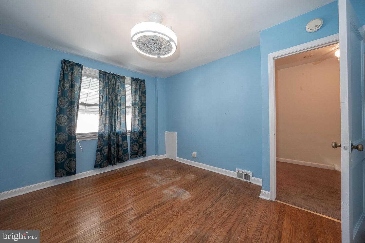 8022 Moro Street photo 18