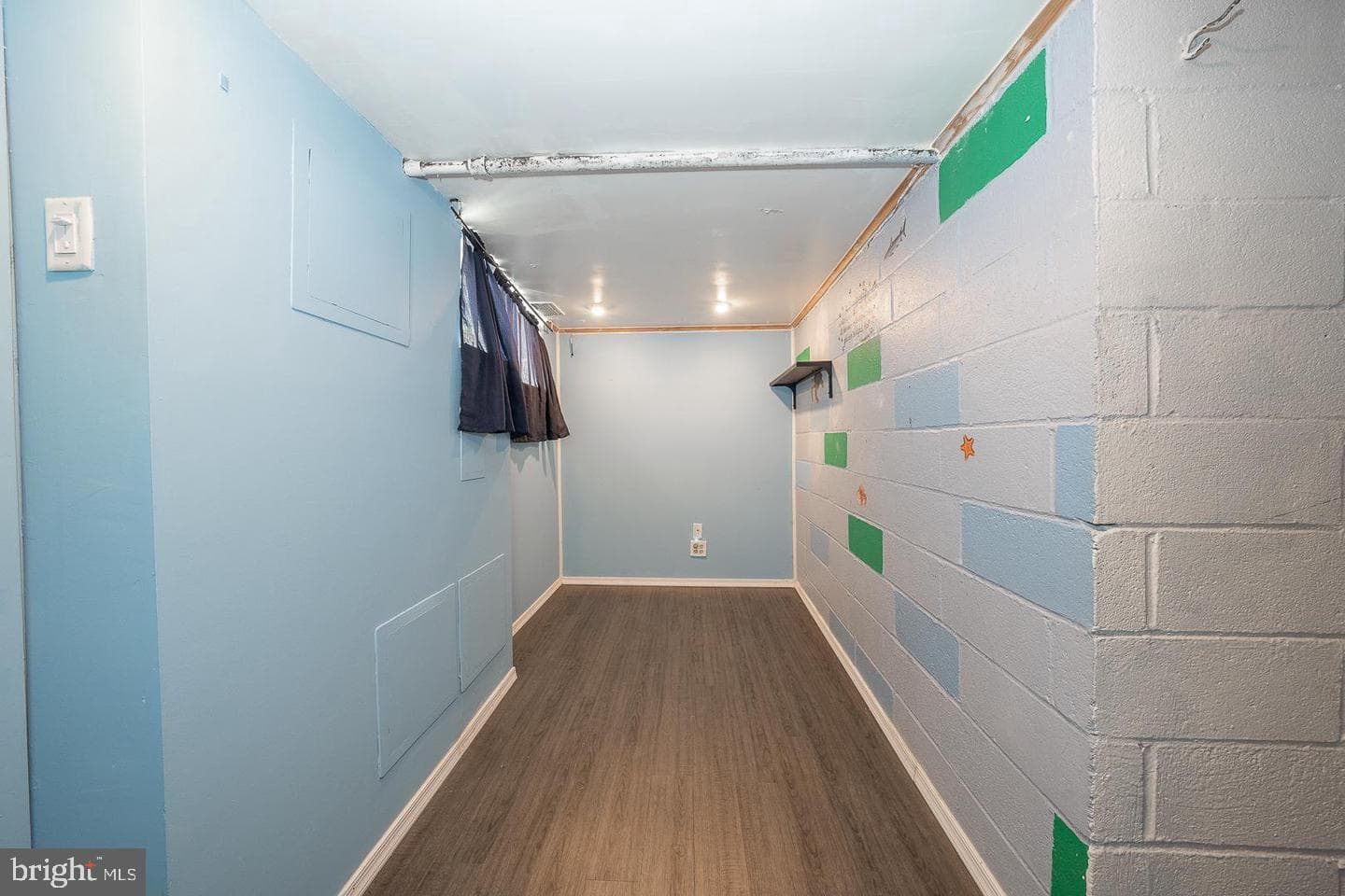 8022 Moro Street photo 21
