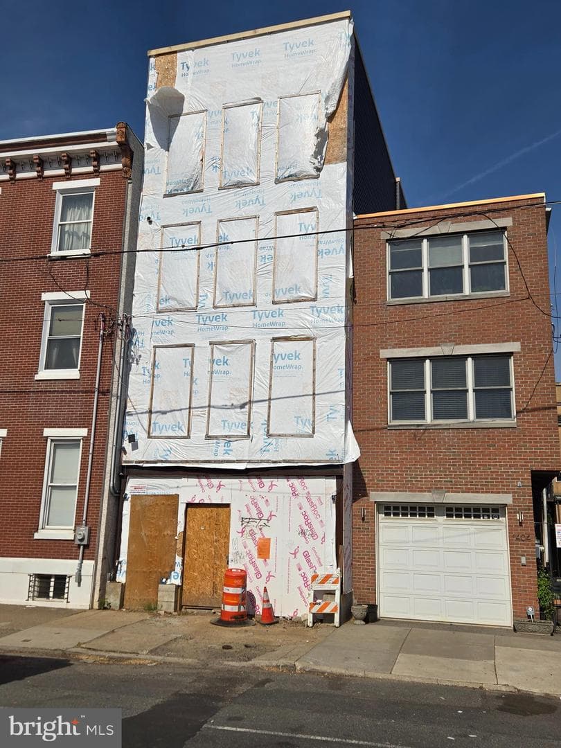 1406 E Moyamensing Avenue, Philadelphia
