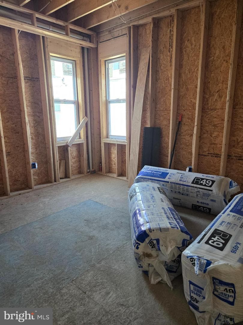 1406 E Moyamensing Avenue photo 9