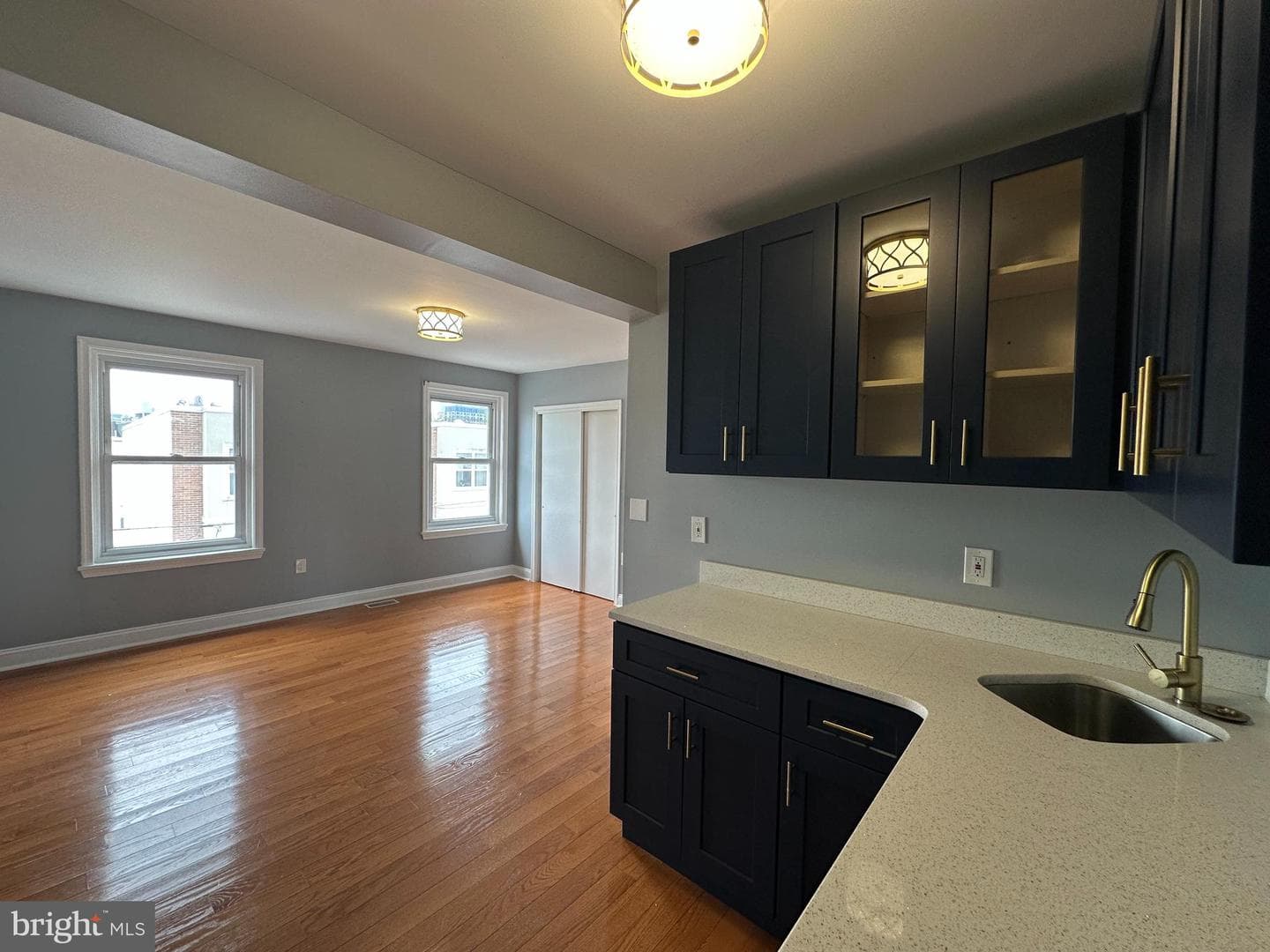 1117 Wallace Street photo 16