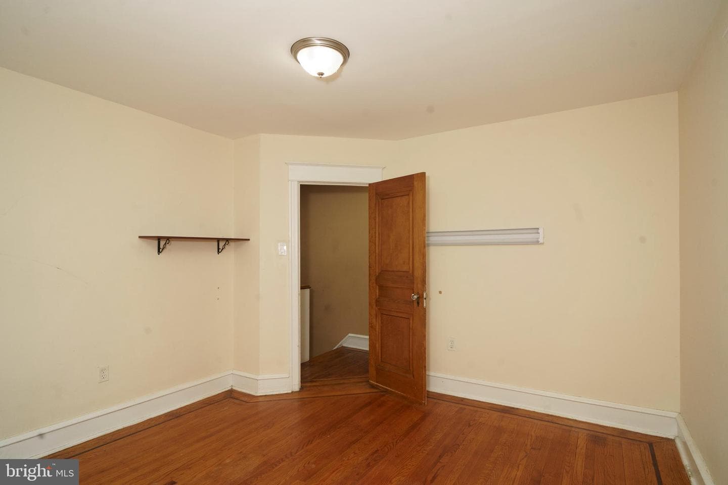 3322 Ryan Avenue photo 10