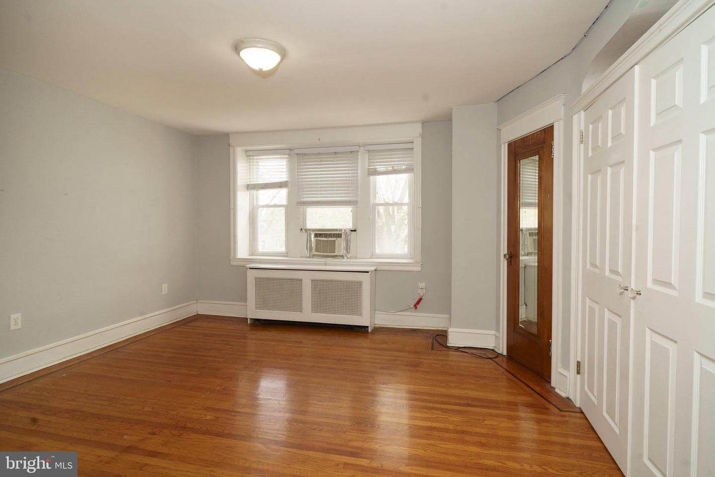 3322 Ryan Avenue photo 11