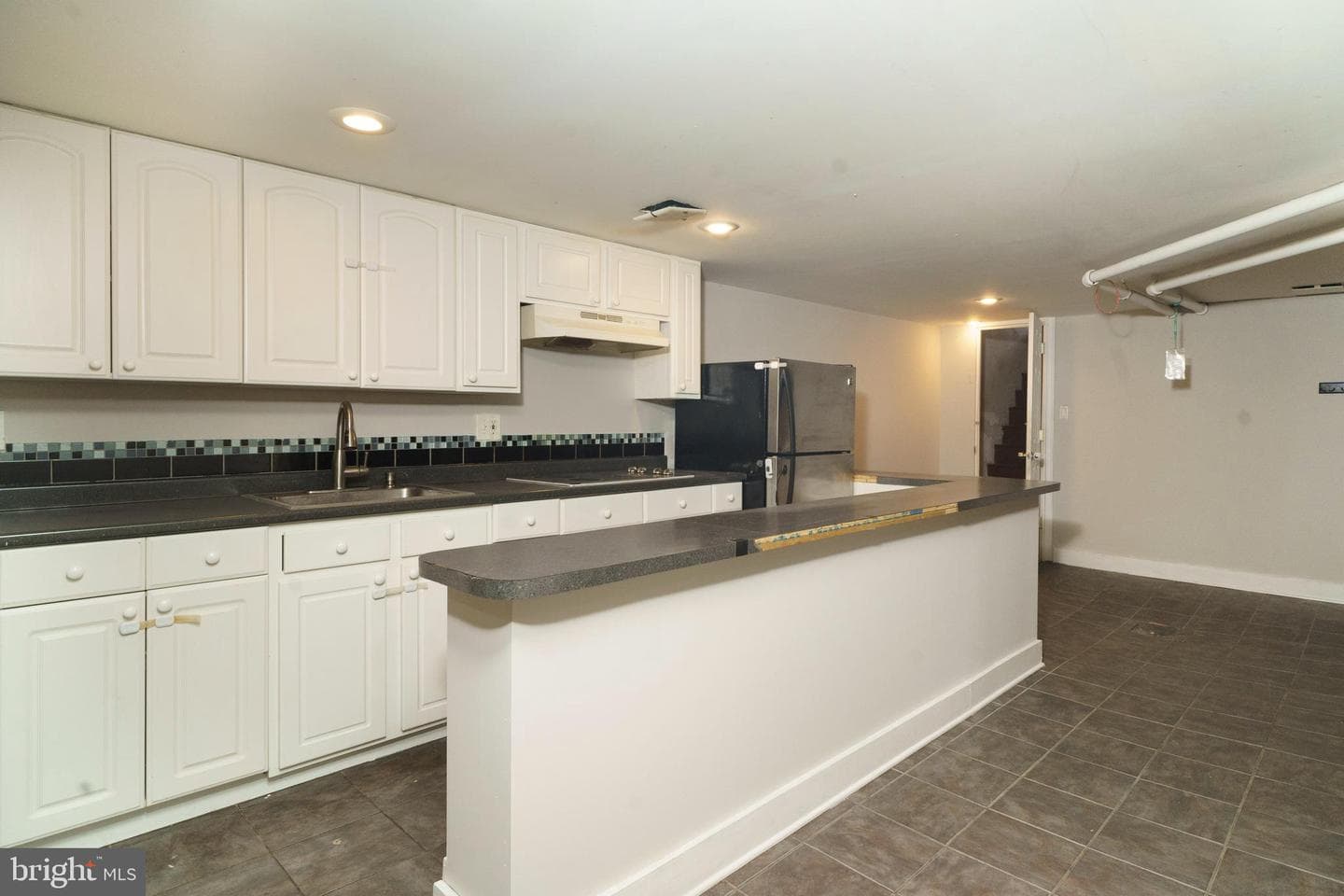 3322 Ryan Avenue photo 17