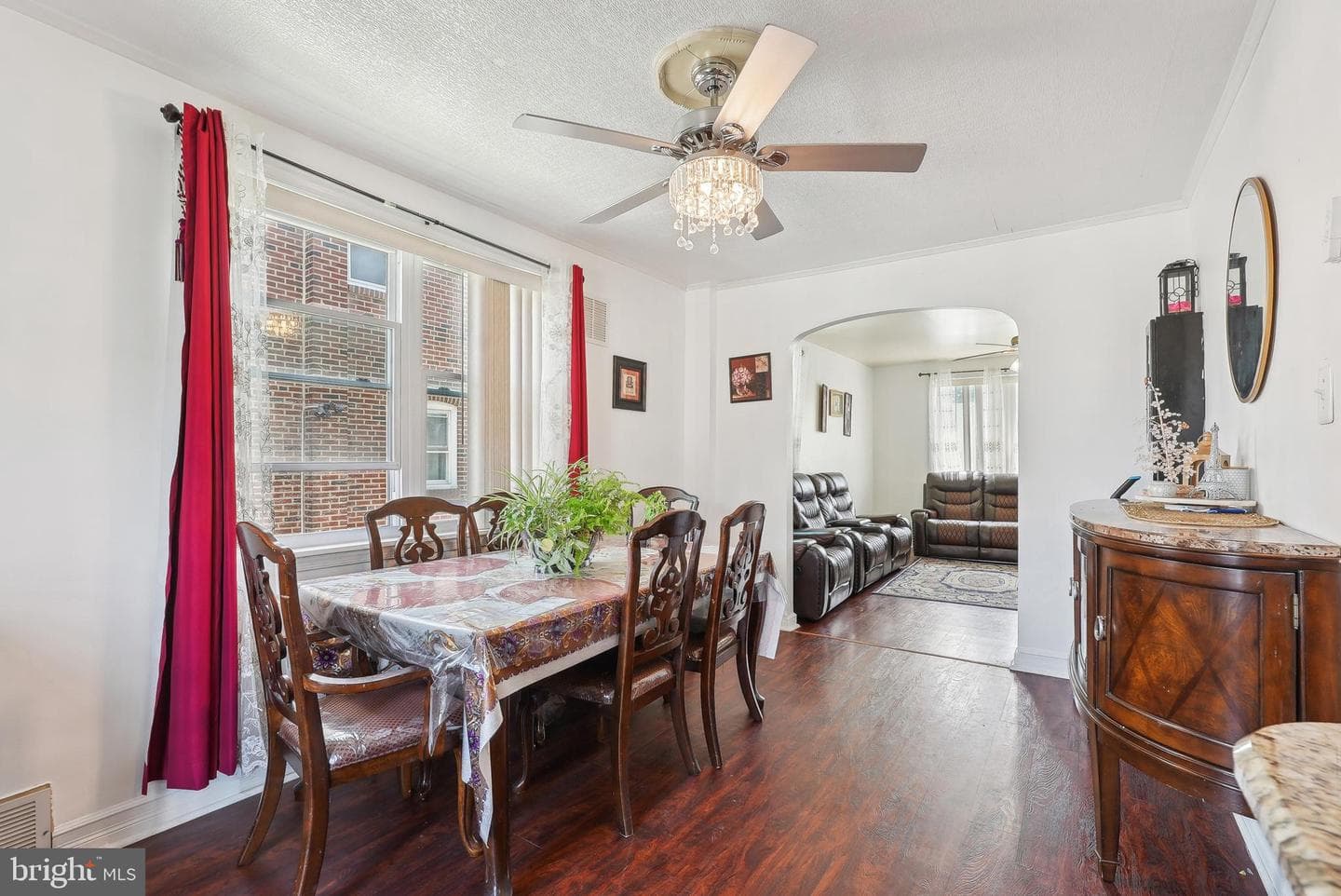 1131 Fanshawe Street photo 14