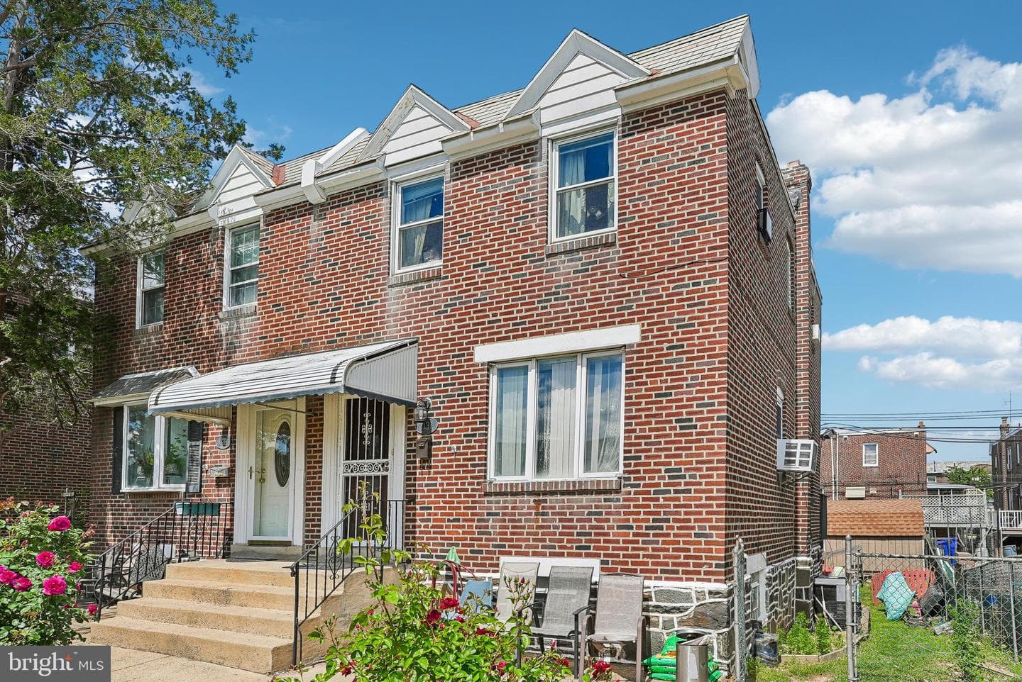 1131 Fanshawe Street photo 3