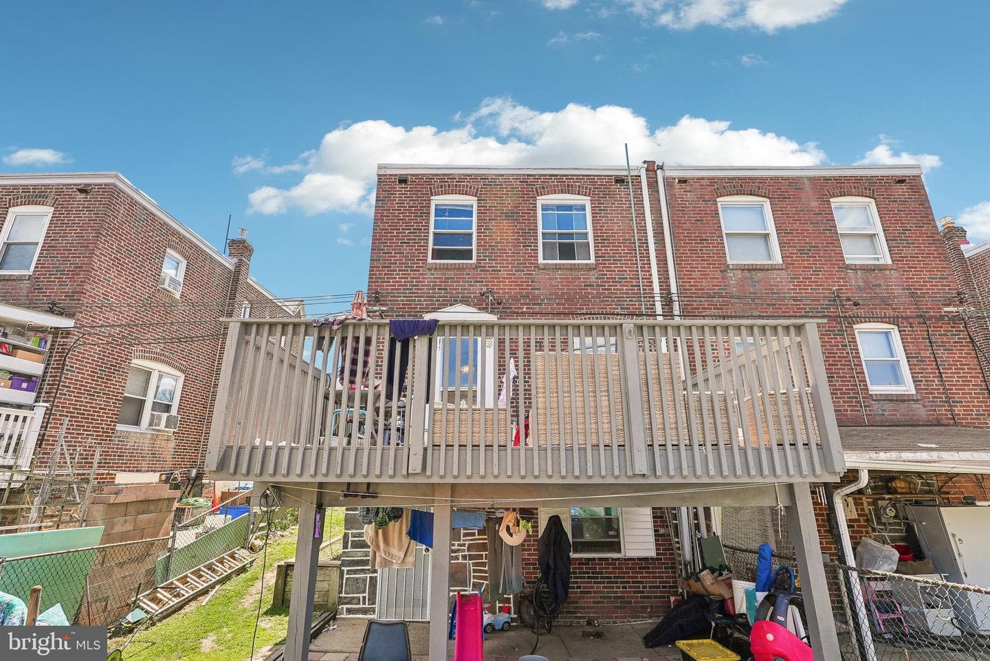 1131 Fanshawe Street photo 34