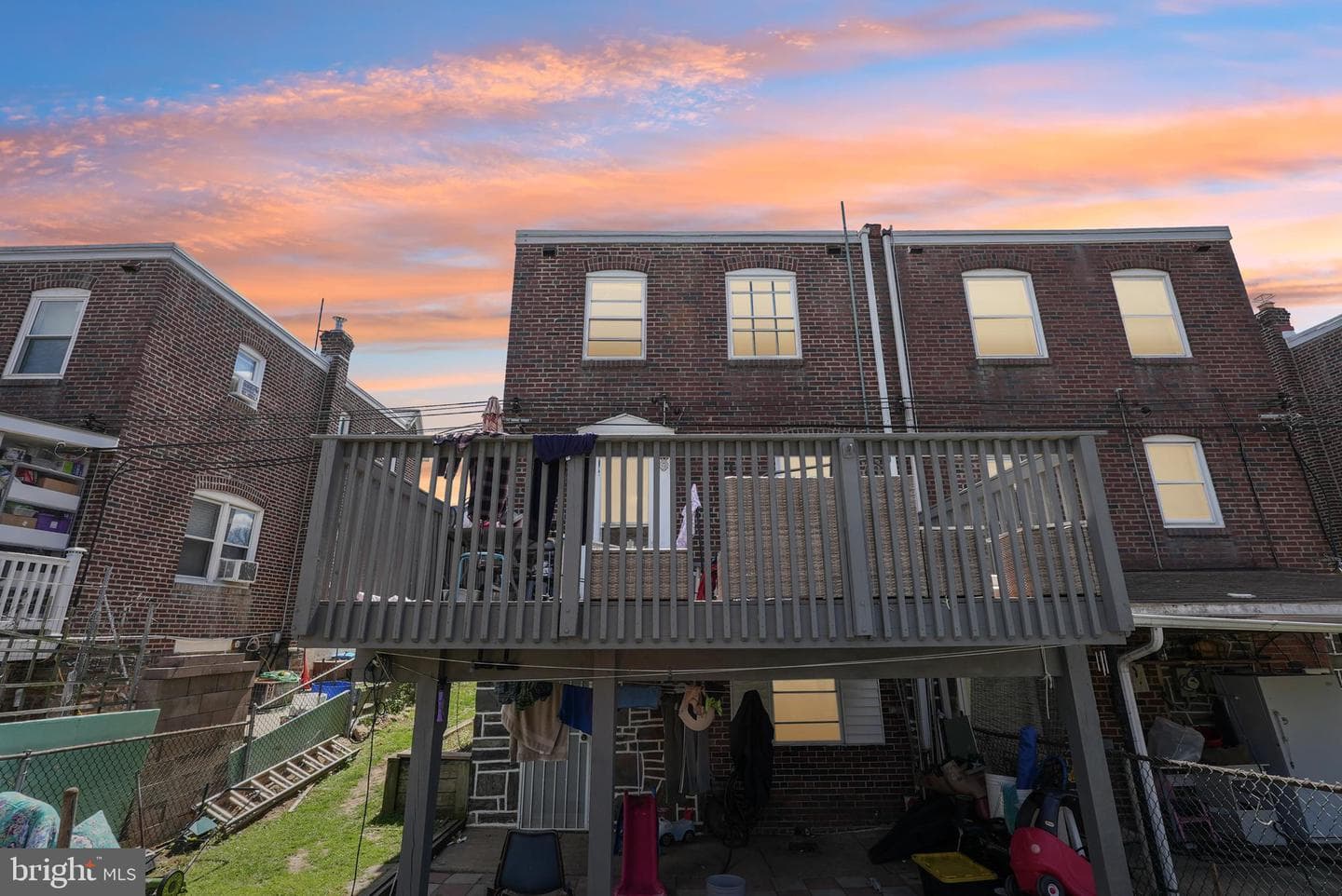 1131 Fanshawe Street photo 35