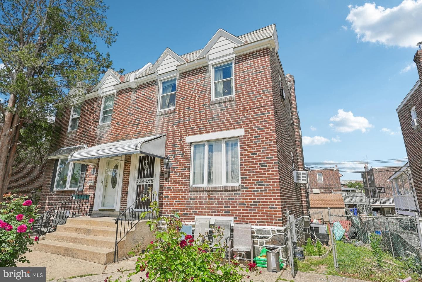 1131 Fanshawe Street photo 4