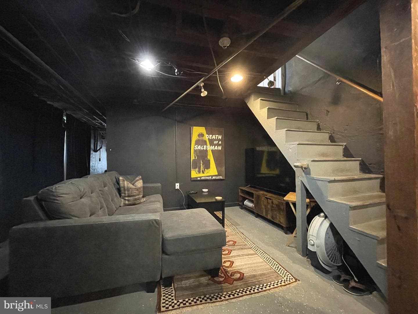 7039 Walker Street photo 19