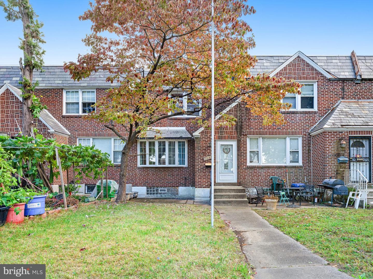 6833 E Roosevelt Boulevard photo 2