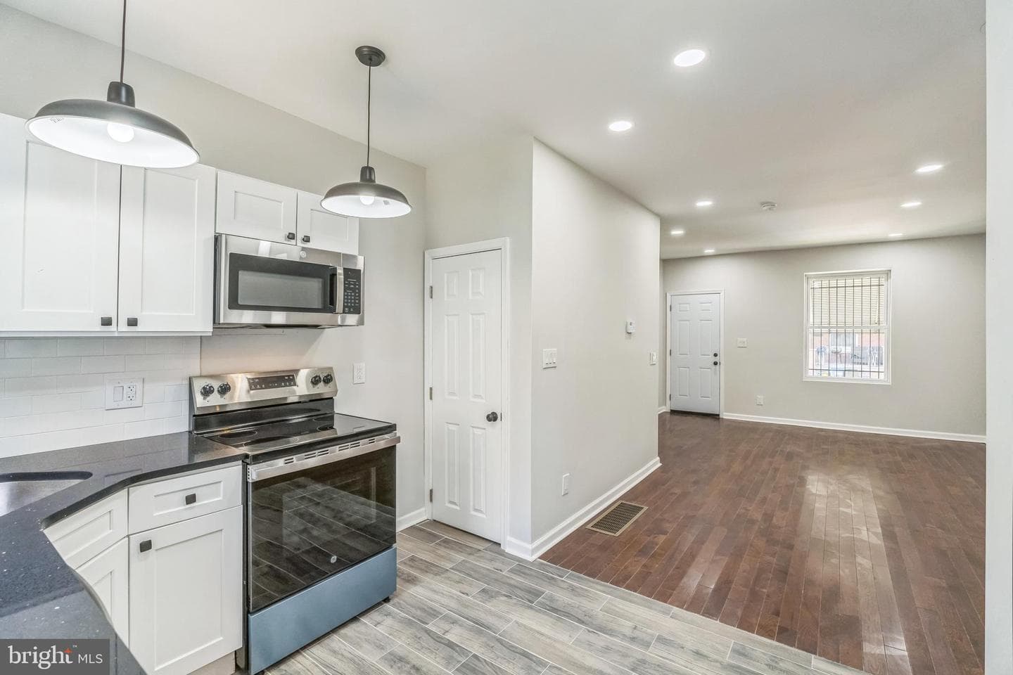 1637 S Ithan Street photo 1