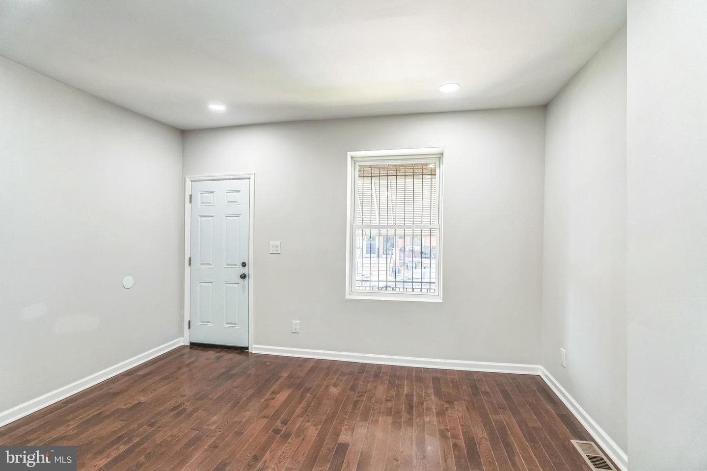 1637 S Ithan Street photo 18