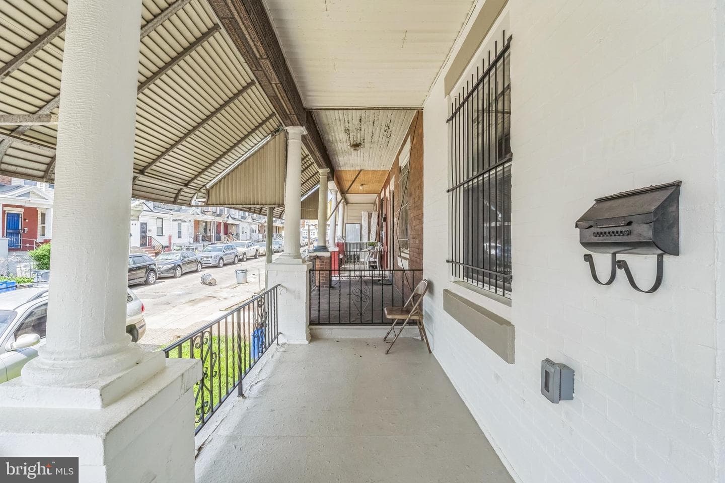 1637 S Ithan Street photo 2