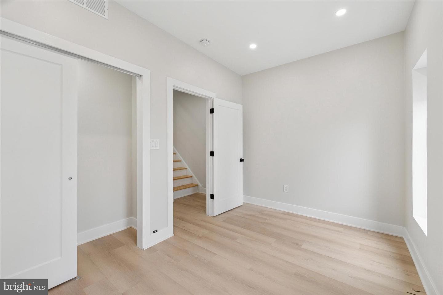 2230 Kimball Street photo 22