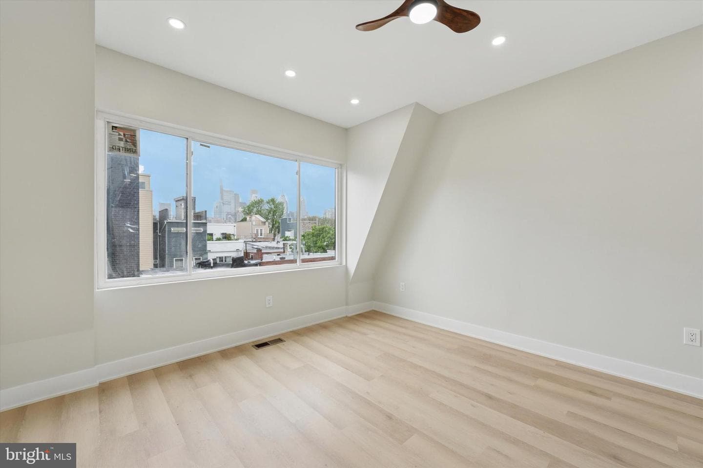 2230 Kimball Street photo 26