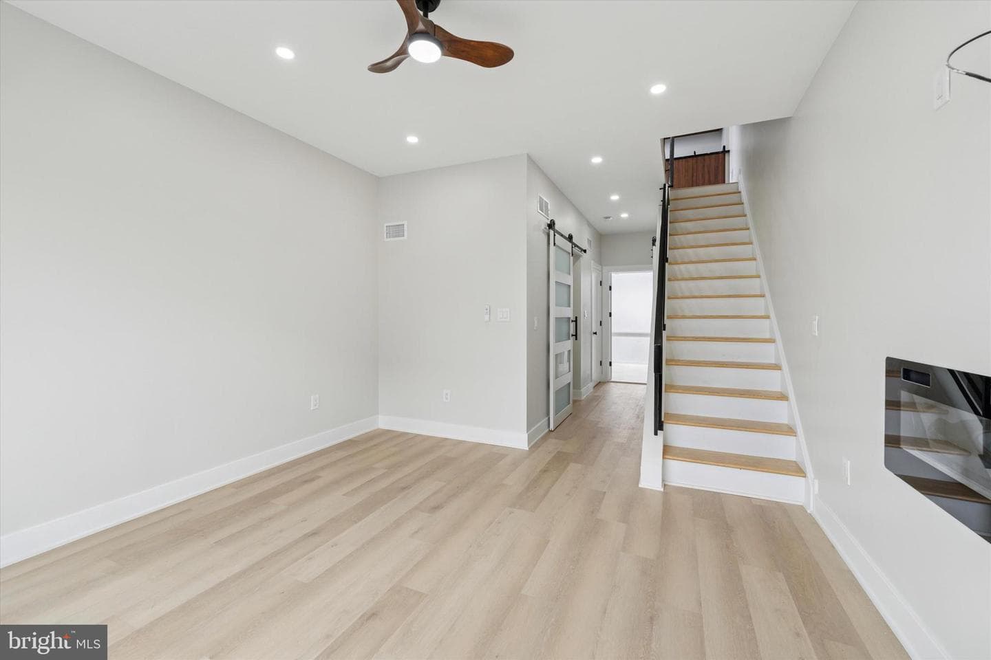 2230 Kimball Street photo 29
