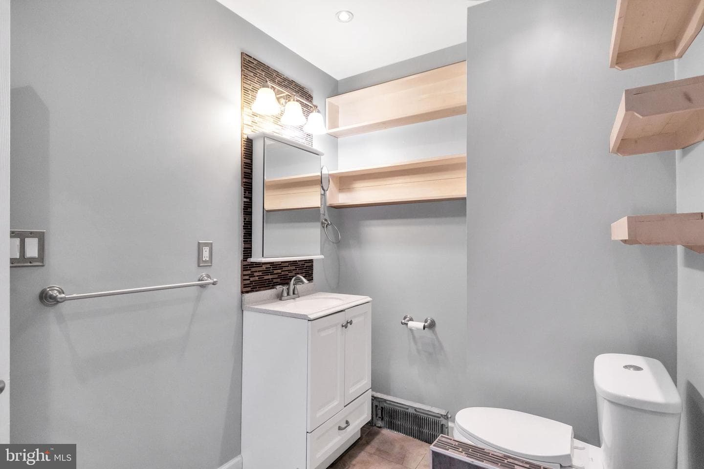 5786 Stewart Street photo 16