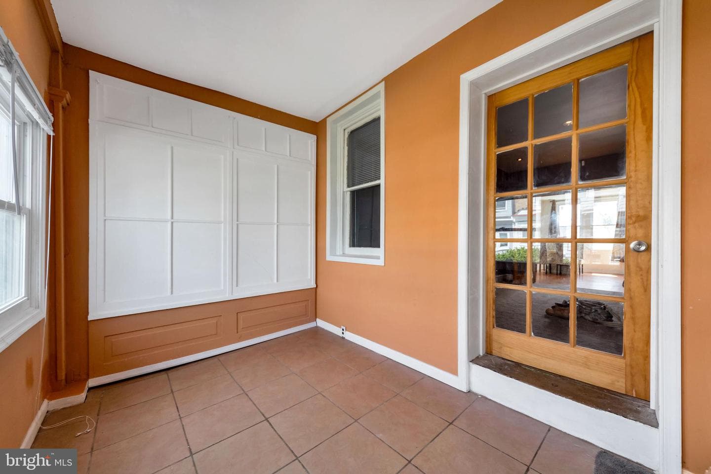 5786 Stewart Street photo 3