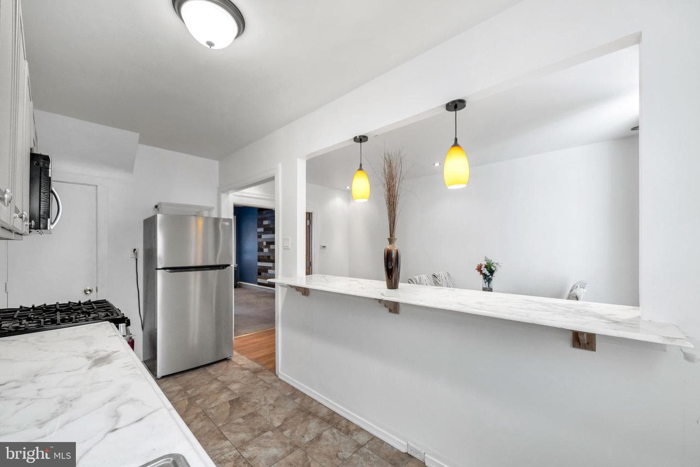 5786 Stewart Street photo 8
