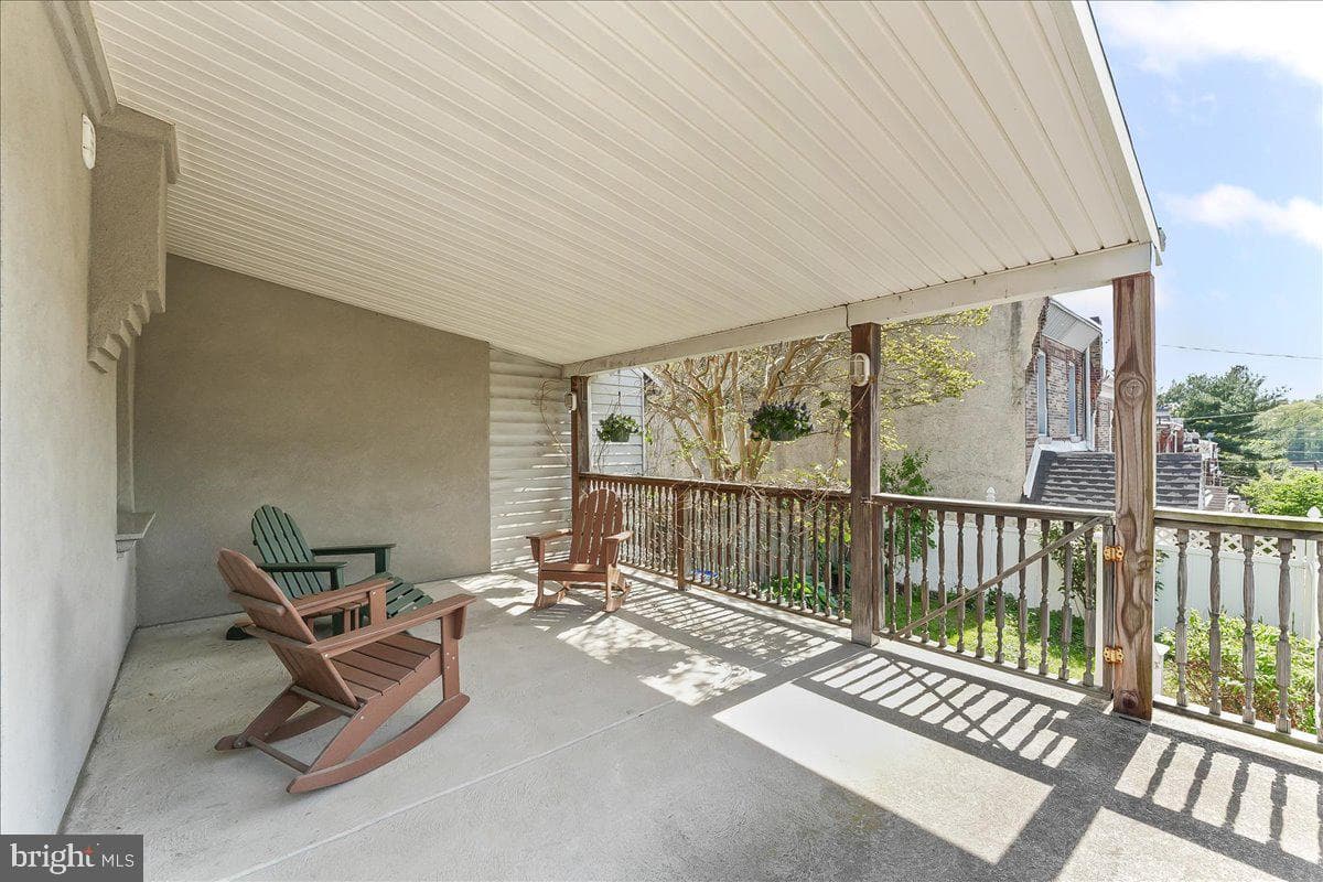 134 Osborn Street photo 23