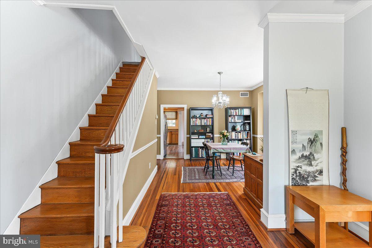 134 Osborn Street photo 6