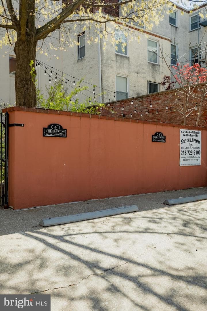 1023 Clinton Street #303 photo 41
