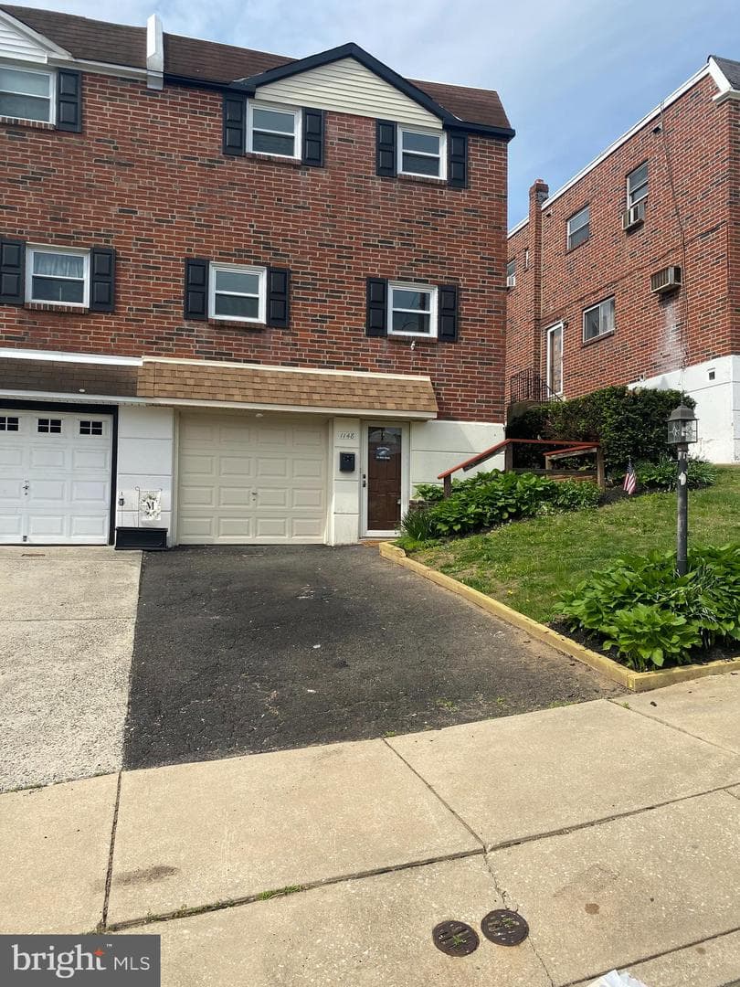 1148 Tabor Plaza photo 33