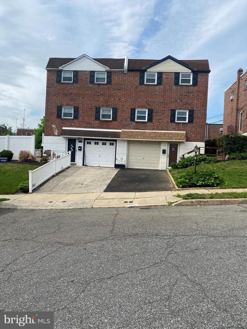1148 Tabor Plaza photo 34