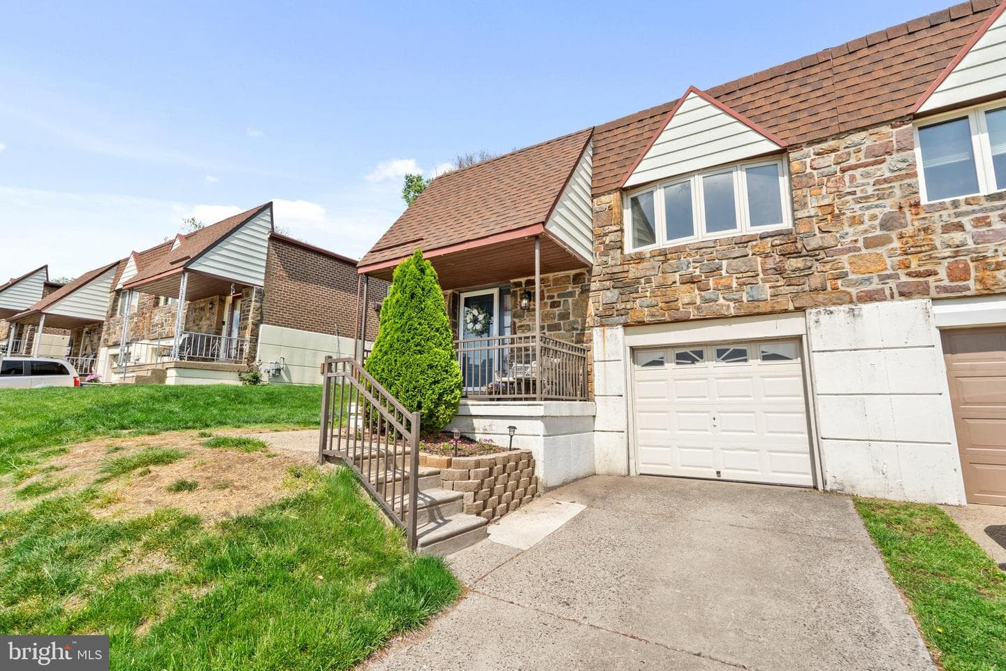 15146 Ina Drive photo 1