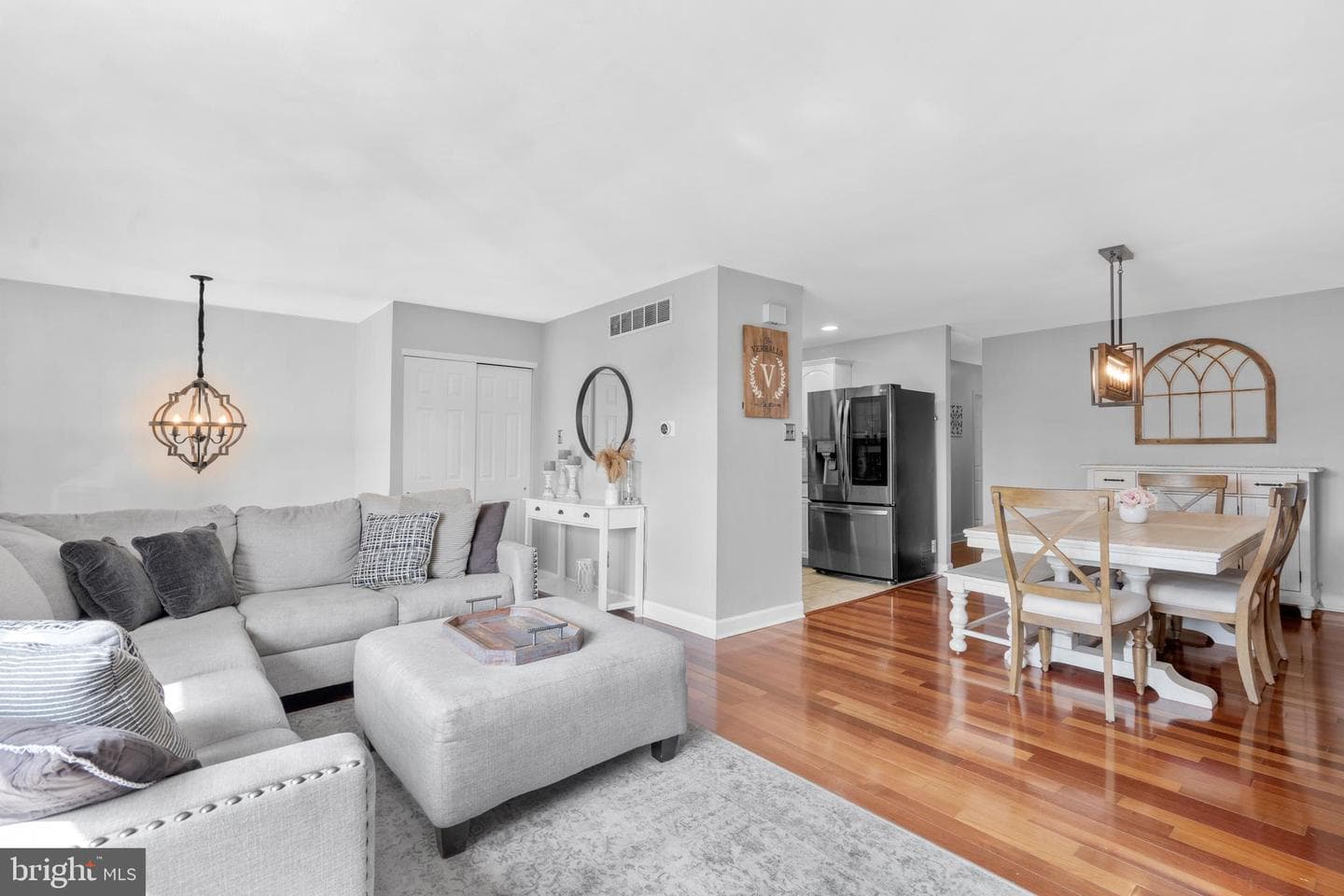 15146 Ina Drive photo 6
